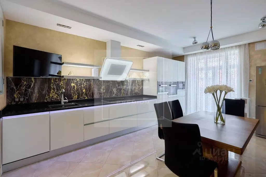 4-к кв. Санкт-Петербург ул. Композиторов, 4 (135.0 м) - Фото 1