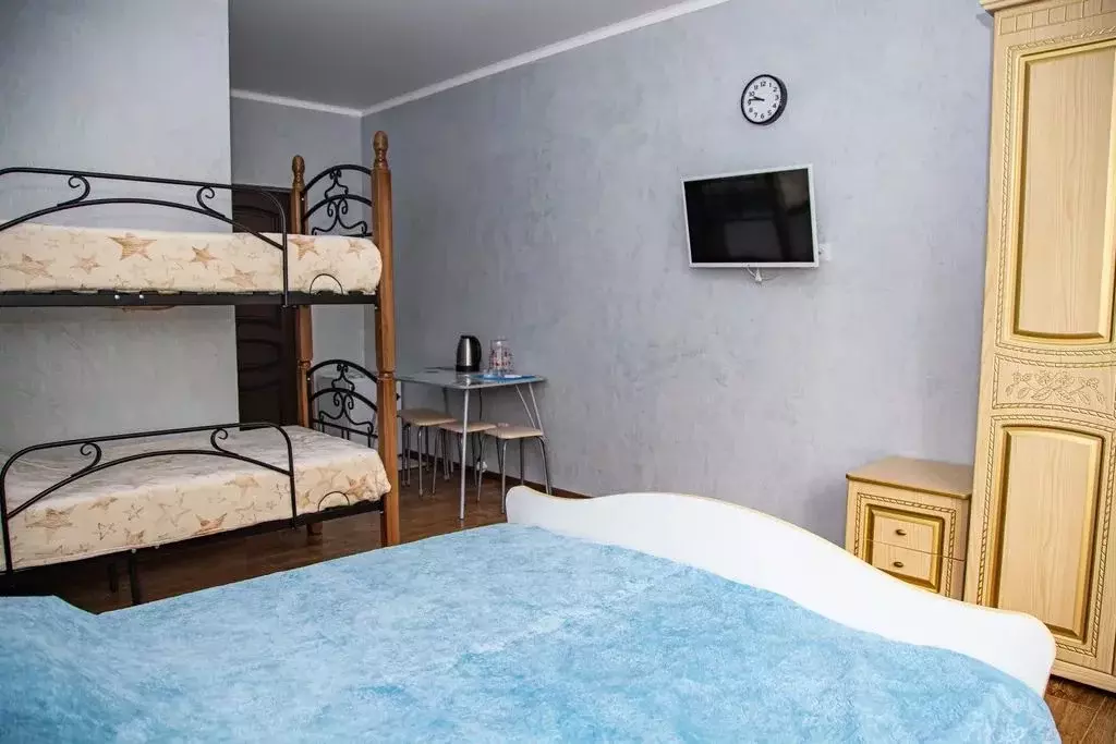 Комната Краснодарский край, Сочи Сочинское ш., 1/7А - Фото 0