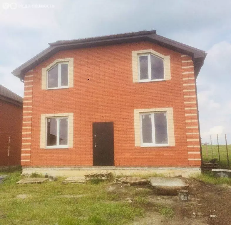 Дом в Ростов-на-Дону, улица Шостаковича (125 м) - Фото 1