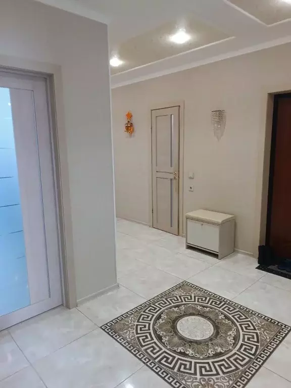 2-к кв. Саха (Якутия), Якутск ул. Богдана Чижика, 1 (88.0 м) - Фото 2