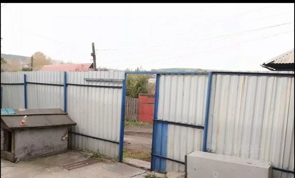 Дом в Кемеровская область, Новокузнецк Москворецкая ул., 7 (170 м) - Фото 2