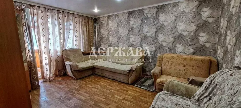 3-к кв. Белгородская область, Старый Оскол Рудничный мкр, 13 (60.0 м) - Фото 0