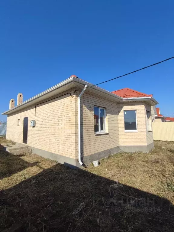 Дом в Краснодарский край, Динской район, Южно-Кубанское с/пос, пос. ... - Фото 0