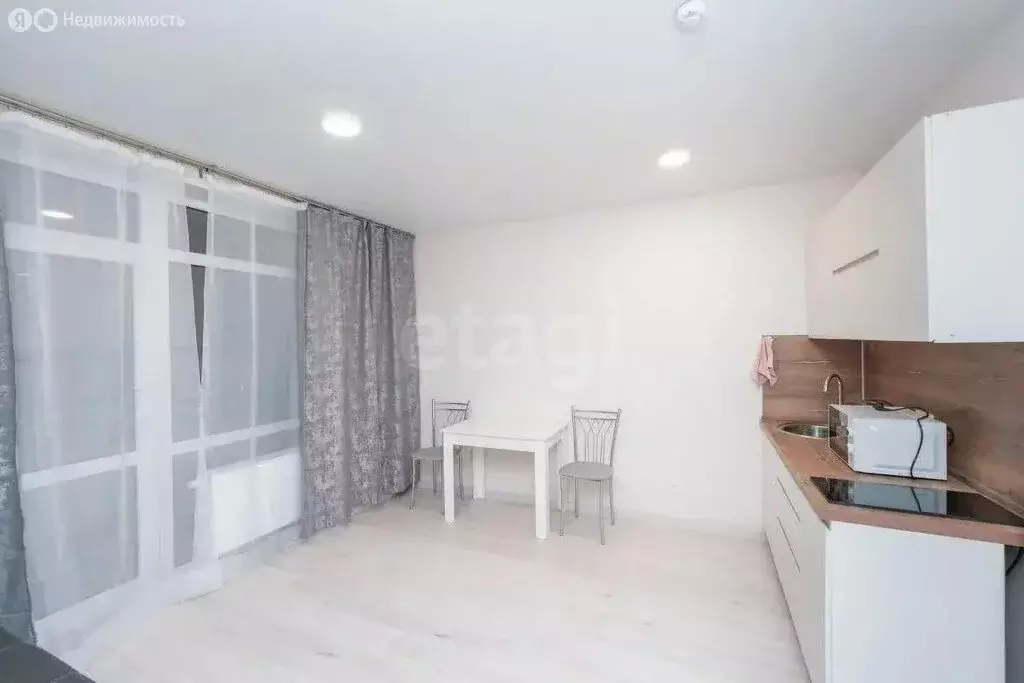 Квартира-студия: Пермь, улица Сергея Есенина, 9Ак2 (21 м) - Фото 2