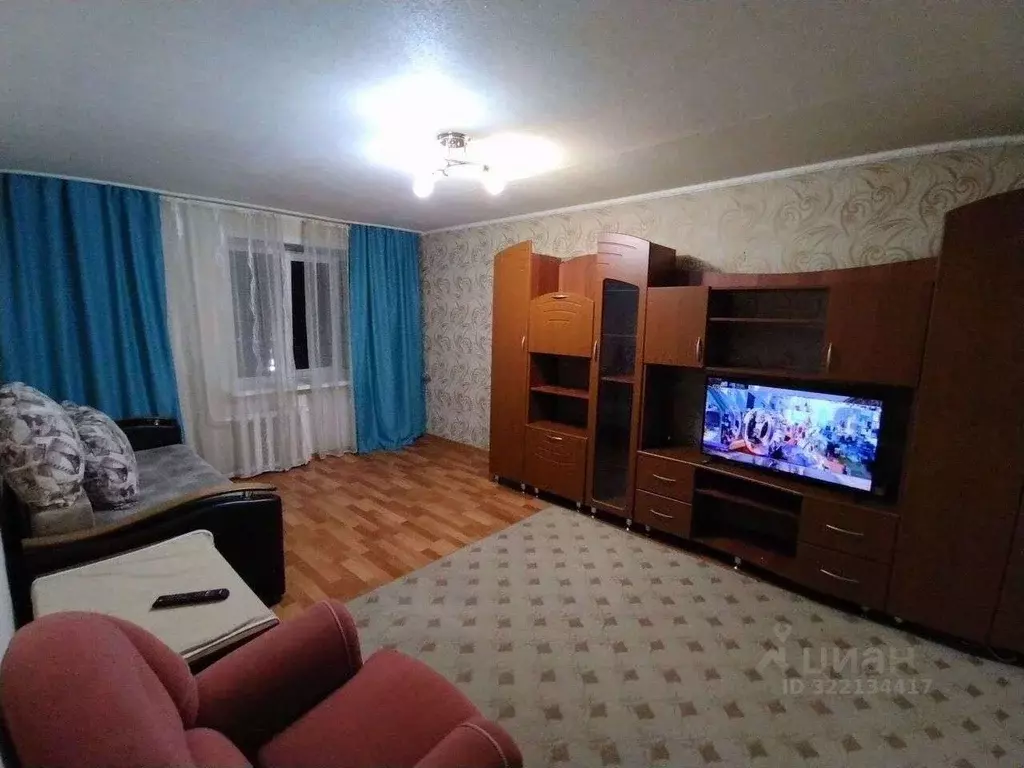 1-к кв. Белгородская область, Старый Оскол Макаренко мкр, 15 (43.0 м) - Фото 0