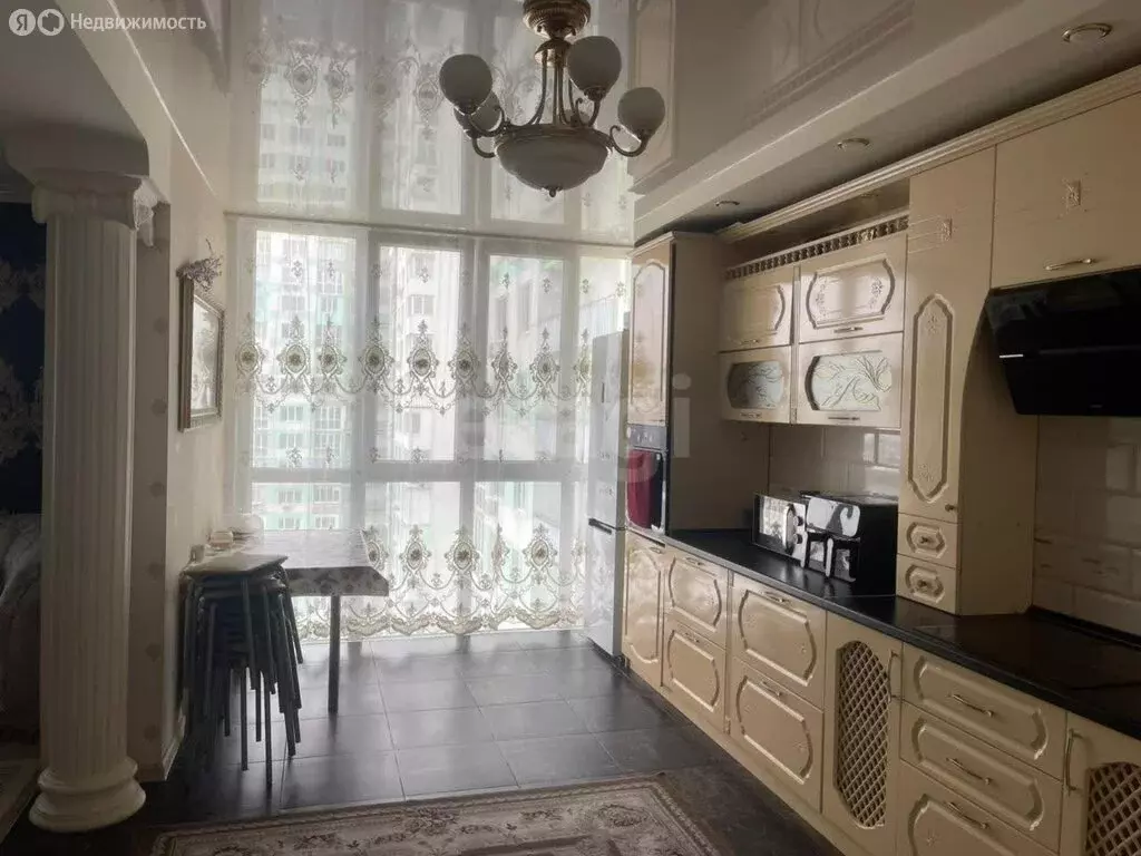 3-комнатная квартира: Саратов, Усть-Курдюмская улица, 25 (119 м) - Фото 1