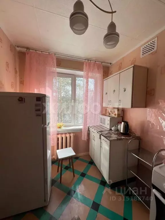 2-к кв. Новосибирская область, Новосибирск Академгородок мкр, ул. ... - Фото 0