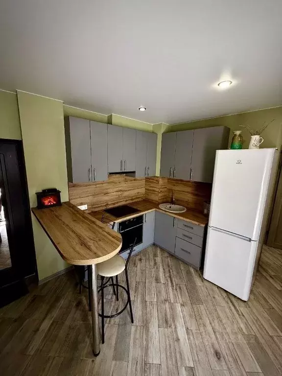 1-к кв. Краснодарский край, Туапсе Светлый пер., 9Г (45.0 м) - Фото 2