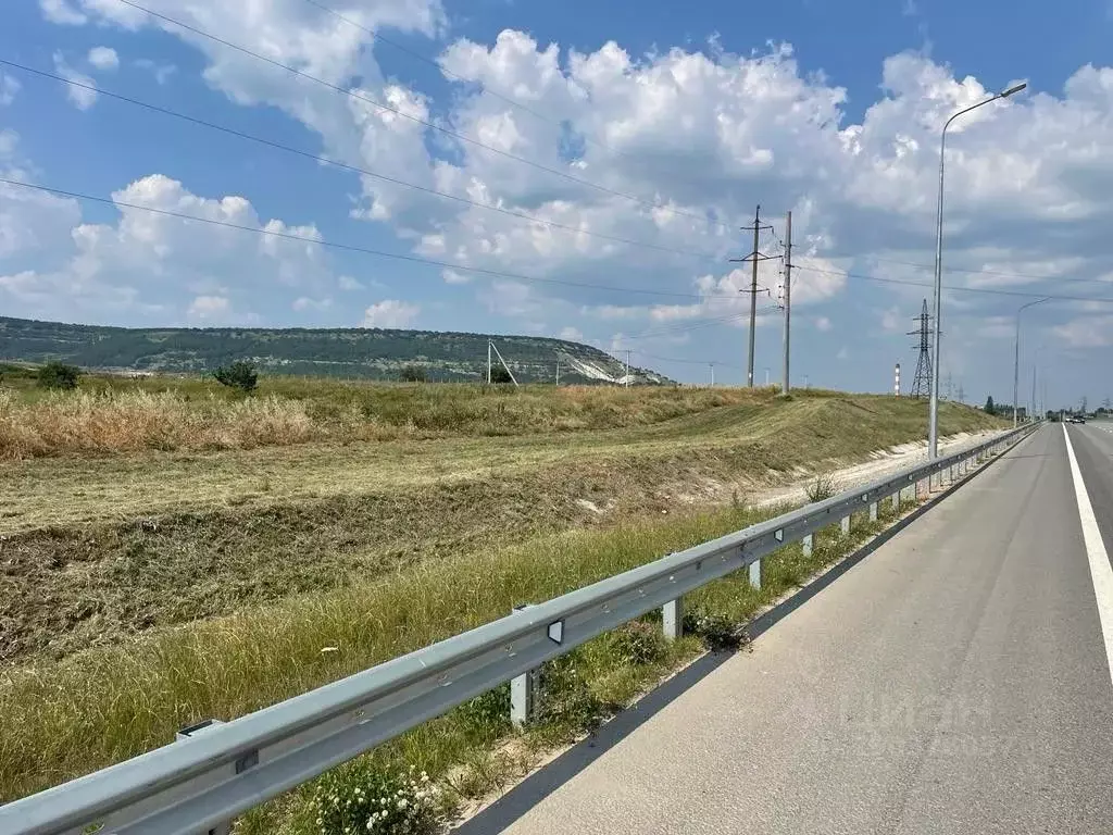 Участок в Крым, Бахчисарайский район, Ароматненское с/пос  (1949.9 ... - Фото 1