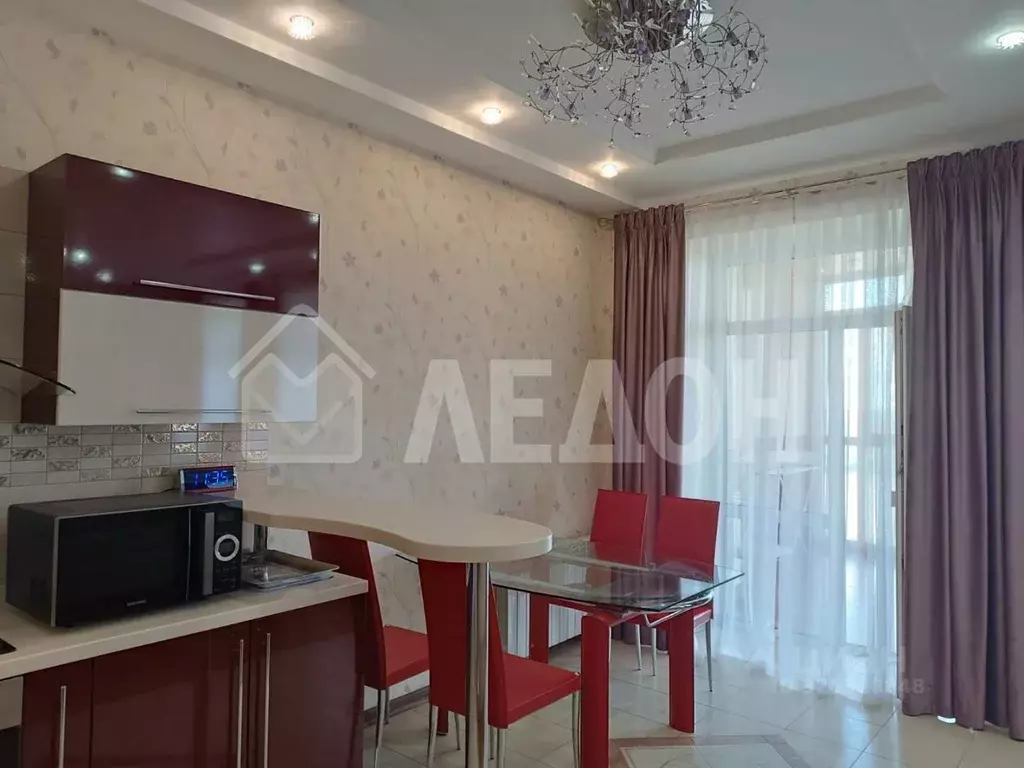 3-к кв. Омская область, Омск наб. Тухачевского, 16 (133.3 м) - Фото 2