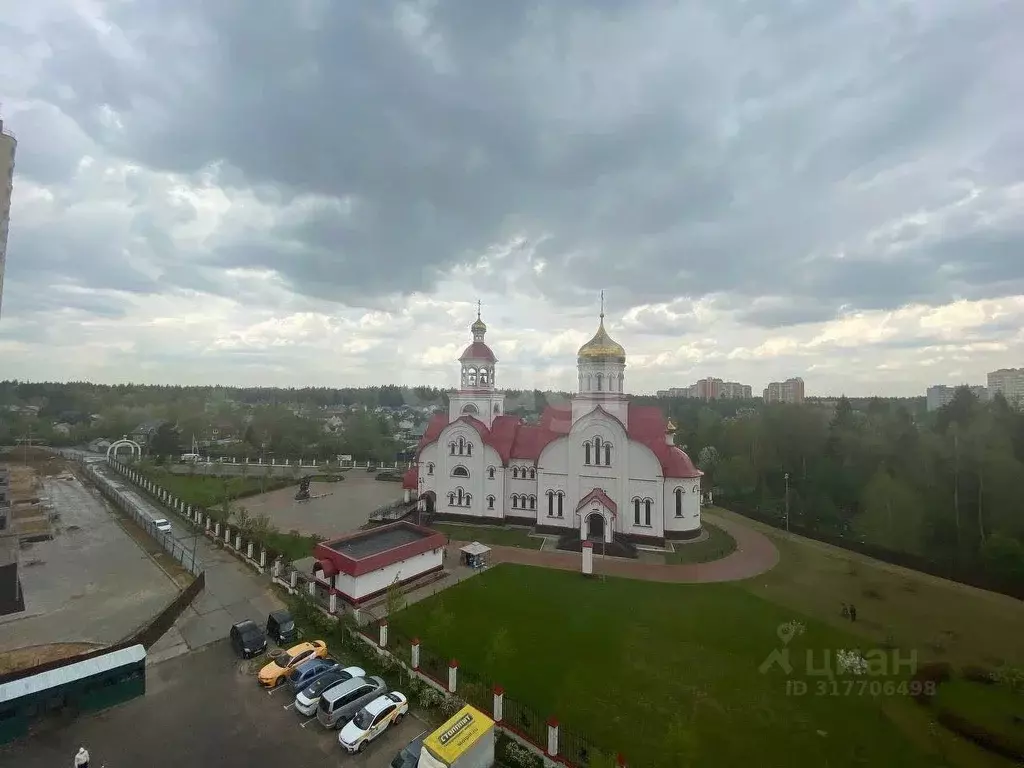 3-к кв. Московская область, Солнечногорск городской округ, Голубое пгт ... - Фото 0