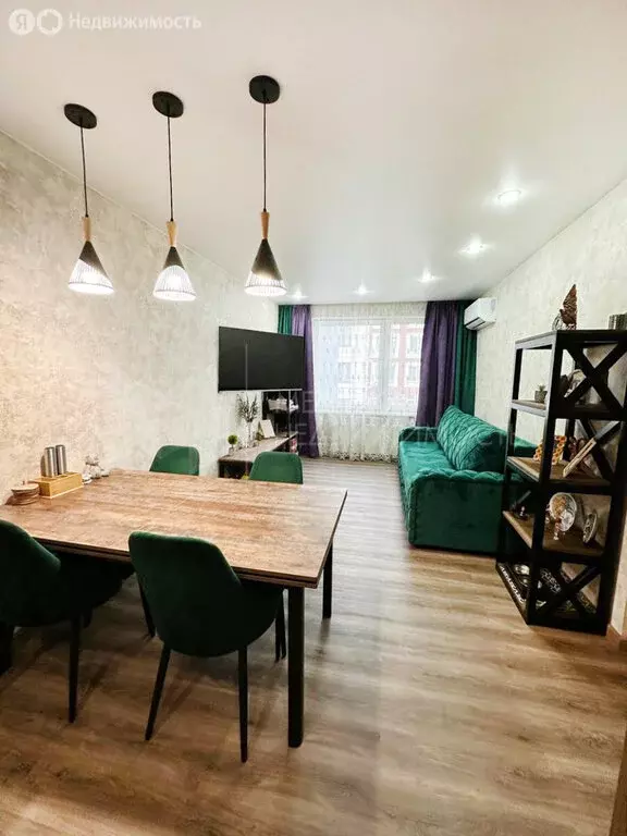 2-комнатная квартира: Тюмень, Стройотрядовская улица, 8 (61 м) - Фото 2