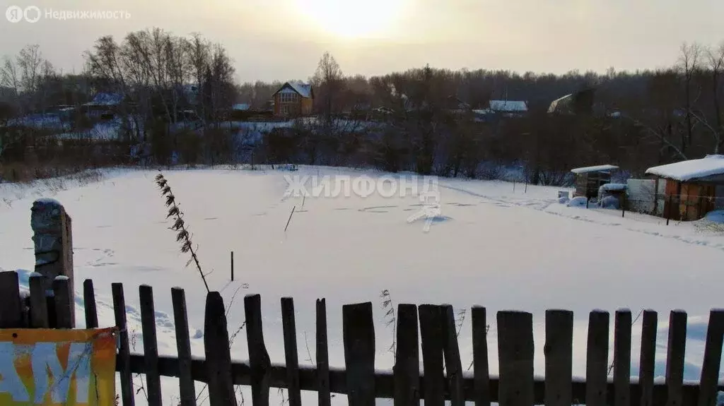 Участок в село Ярково, Береговая улица (8 м) - Фото 0