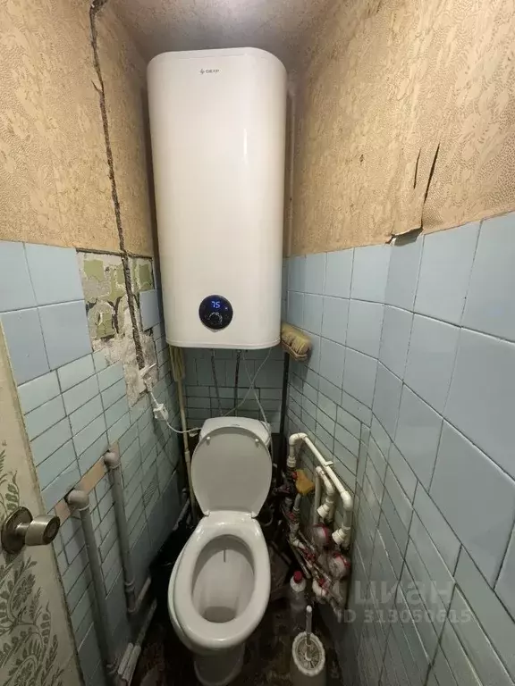 3-к кв. Саратовская область, Энгельс ул. Ломоносова, 37 (62.0 м) - Фото 0