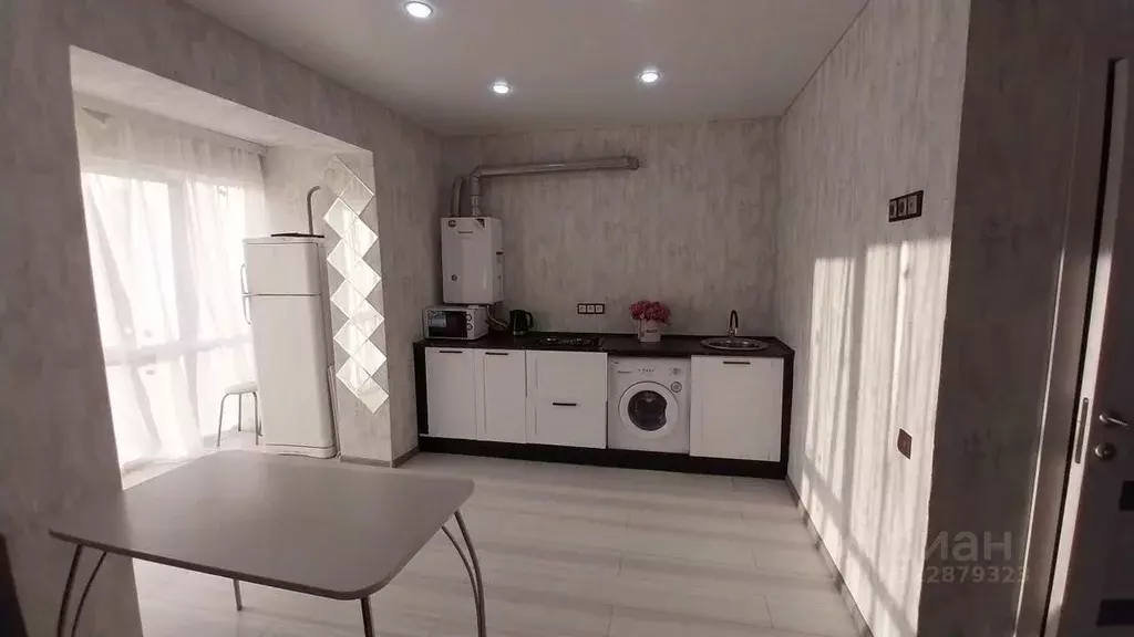 1-к кв. Оренбургская область, Оренбург ул. Озеленителей, 34 (35.0 м) - Фото 2