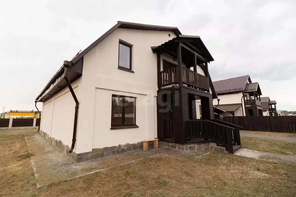 Дом в Тюменская область, Тюменский муниципальный округ, д. Ушакова, ... - Фото 1