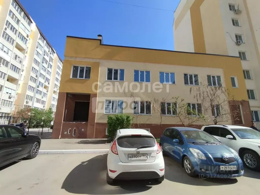 Помещение свободного назначения в Саратовская область, Саратов ул. ... - Фото 0