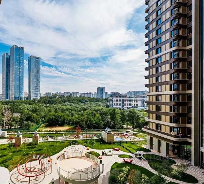 Квартира, 4 комнаты, 93 м - Фото 0