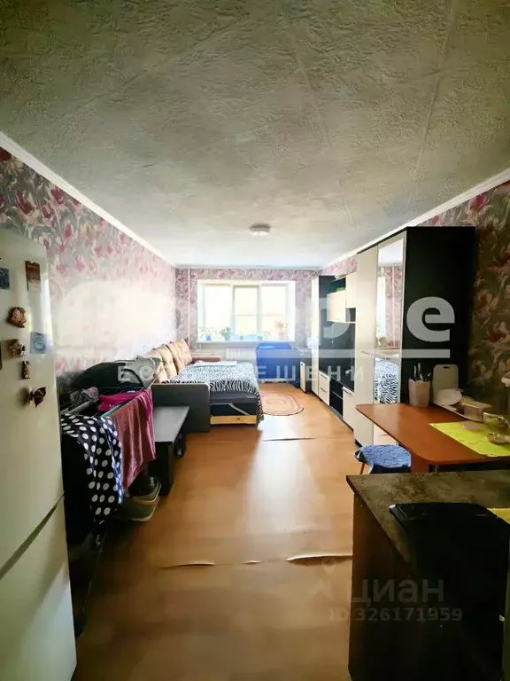 Комната Омская область, Омск ул. 4-я Транспортная, 54 (17.0 м) - Фото 1