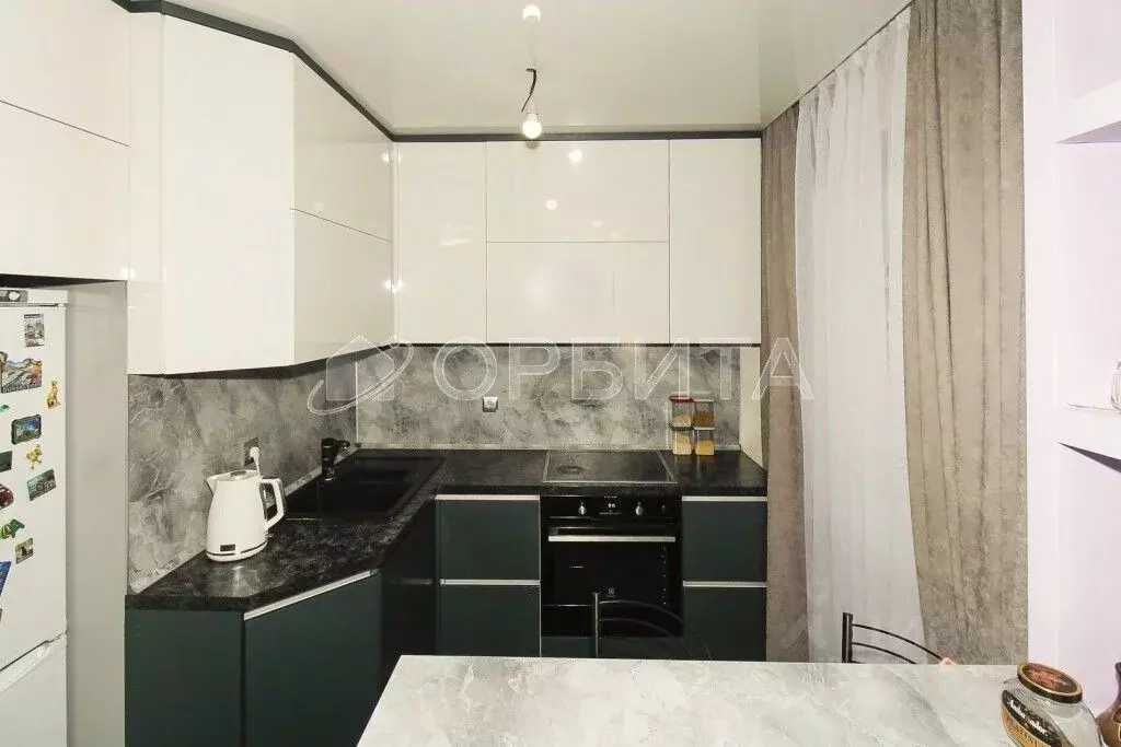 1-к кв. Тюменская область, Тюмень Авторемонтная ул., 17 (30.0 м) - Фото 1