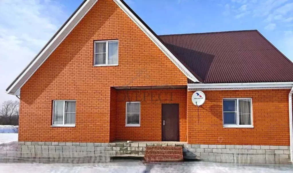 Коттедж в Белгородская область, Старооскольский городской округ, с. ... - Фото 1