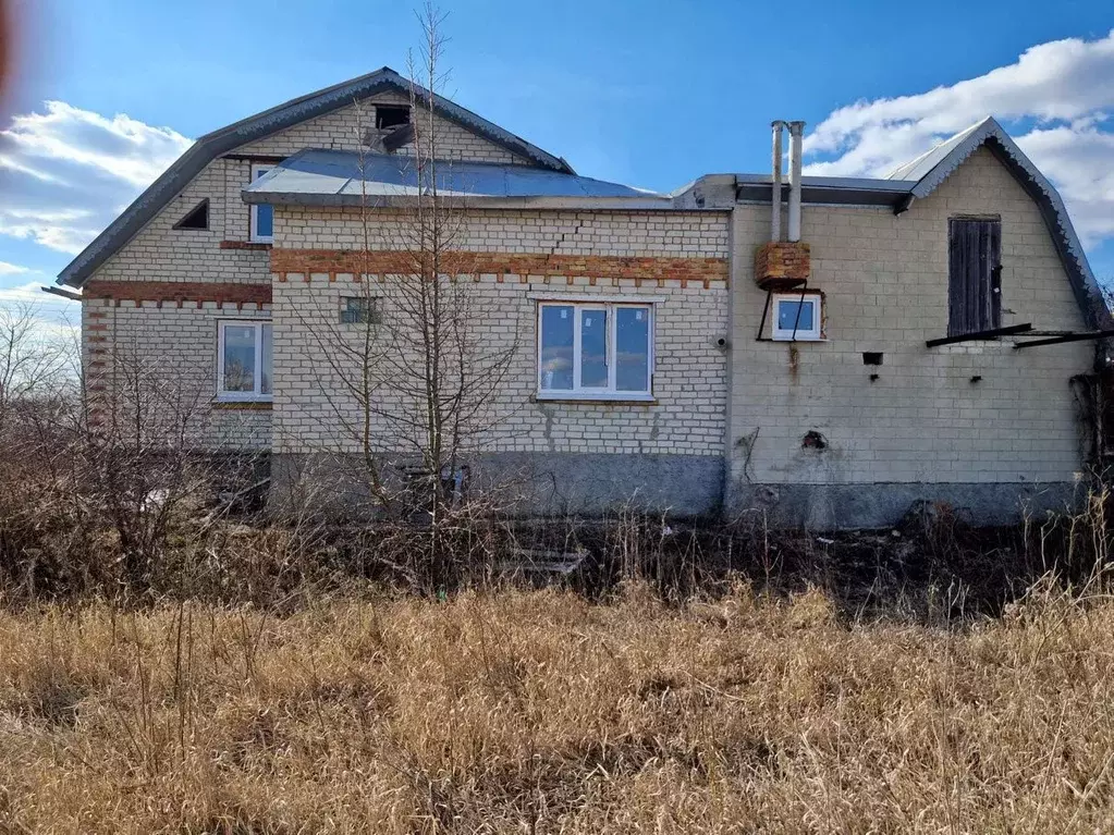 Дом в Белгородская область, Валуйский муниципальный округ, с. Орехово ... - Фото 0