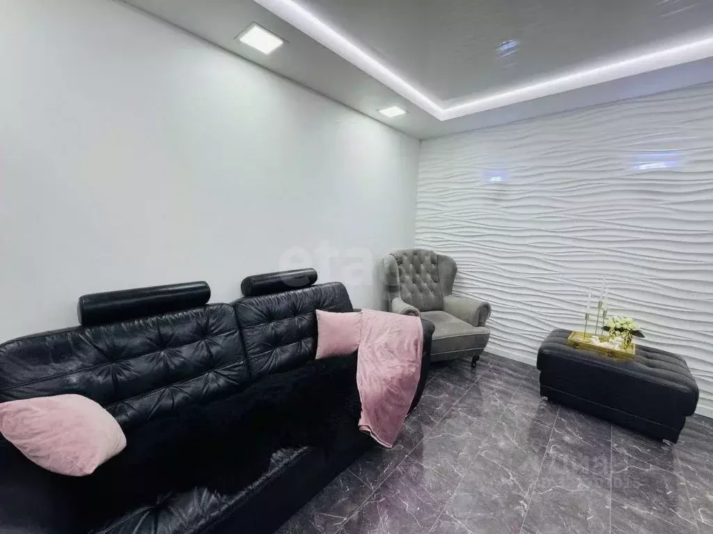 2-к кв. Курская область, Курск просп. Вячеслава Клыкова, 30 (58.6 м) - Фото 2