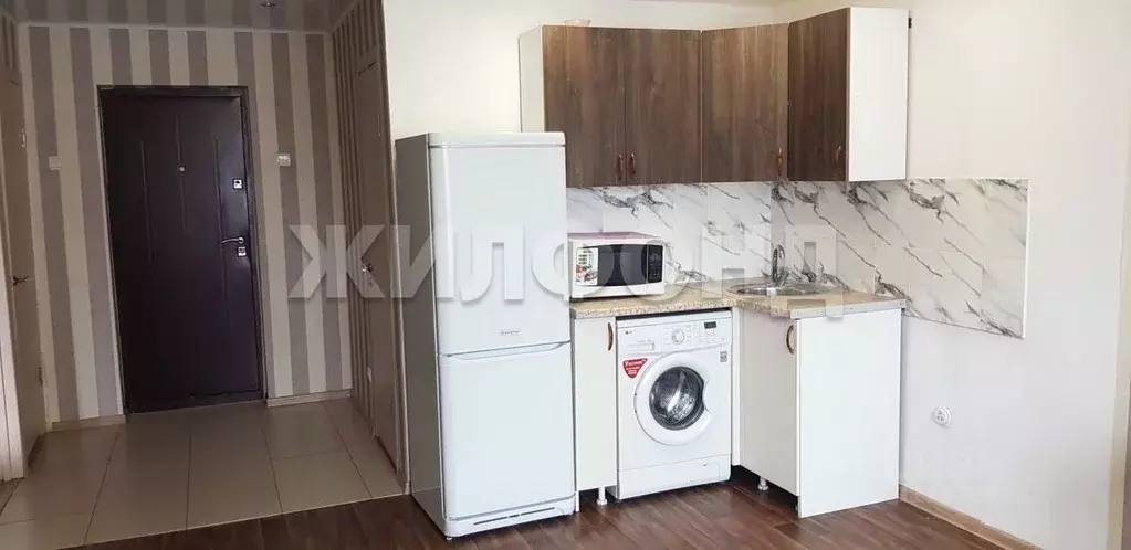 2-к кв. Новосибирская область, Бердск ул. Карла Маркса, 2а (36.0 м) - Фото 0