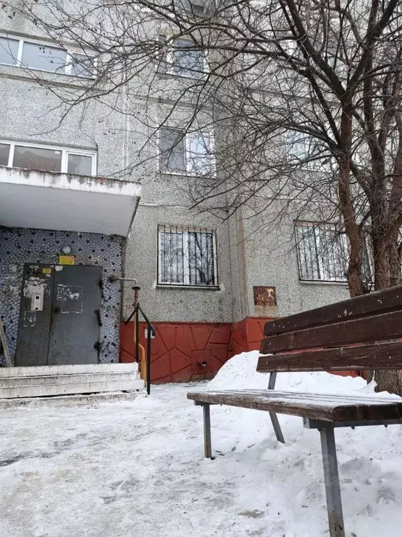 3-к кв. Омская область, Омск ул. Кирова, 10к2 (62.8 м) - Фото 2