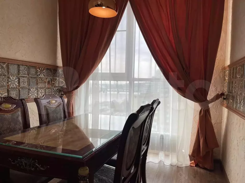 2-к. квартира, 60 м, 10/25 эт. - Фото 0