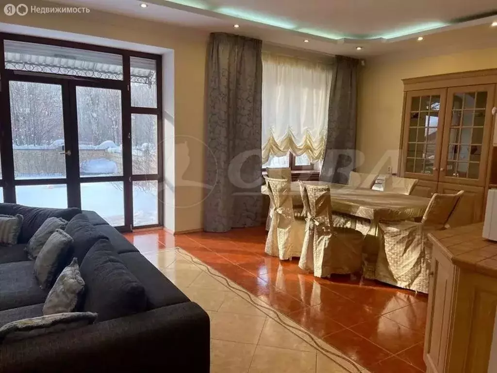 1-комнатная квартира: Тюмень, Барнаульская улица, 90 (284.2 м) - Фото 2