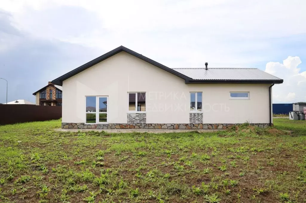 Коттедж в Тюменская область, Тюменский муниципальный округ, Онегин кп  ... - Фото 1