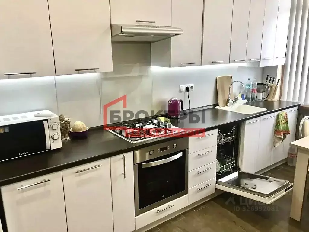 2-к кв. Севастополь Вилларис дель Мар кп, 34 (60.0 м) - Фото 2