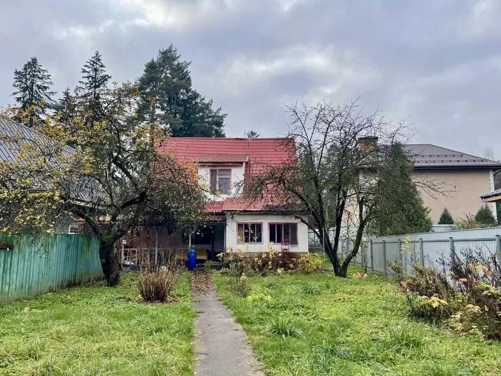 Дом в Московская область, Наро-Фоминский городской округ, д. Алабино ... - Фото 1