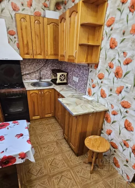 2-к кв. Ростовская область, Новочеркасск Платовский просп., 73 (54.0 ... - Фото 1