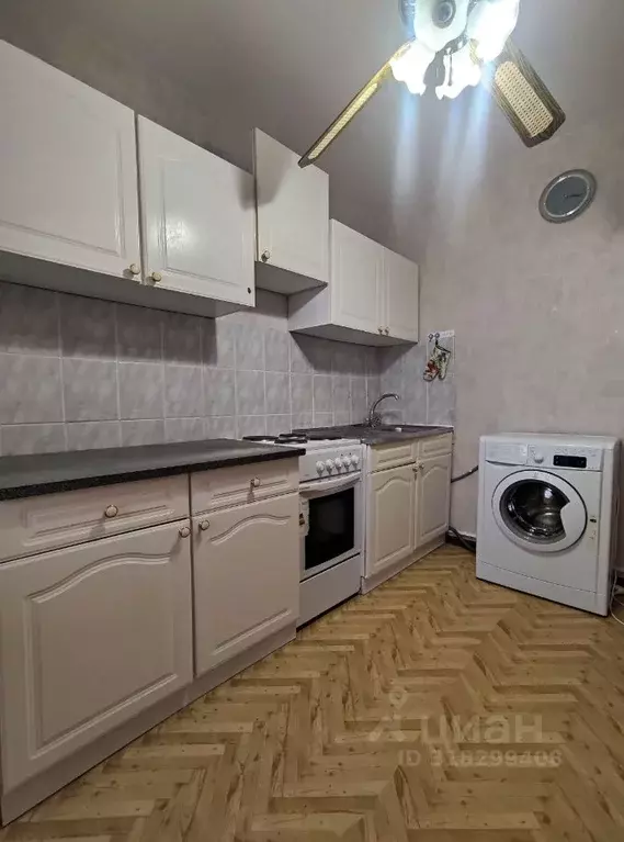 1-к кв. Московская область, Химки Молодежная ул., 32 (36.0 м) - Фото 0