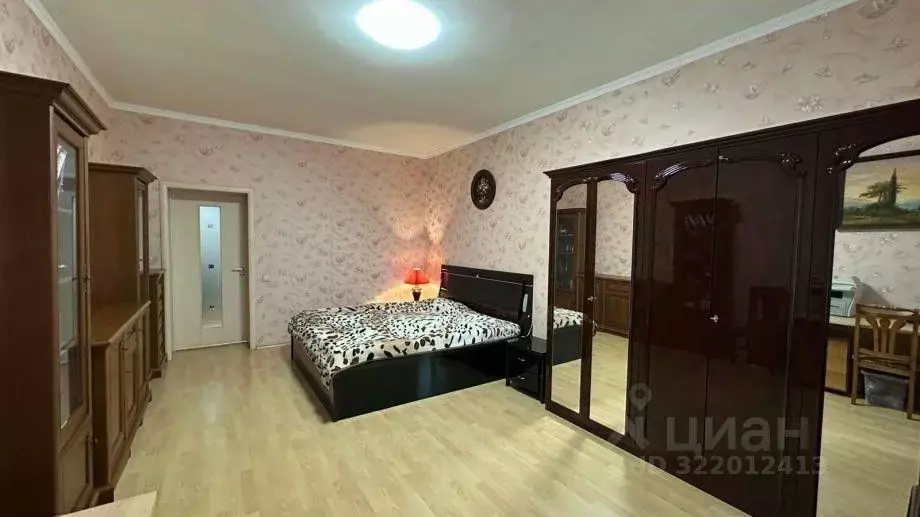 2-к кв. Татарстан, Казань ул. Зинина, 24 (102.0 м) - Фото 1