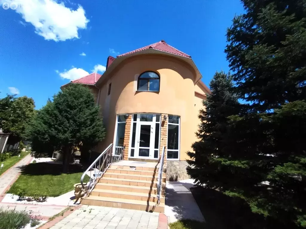 Дом в Волгоград, улица Трыханкина (454 м) - Фото 2