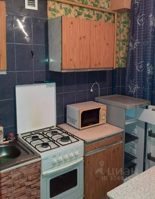 1-к кв. Саратовская область, Саратов Электронная ул., 10б (30.0 м) - Фото 2