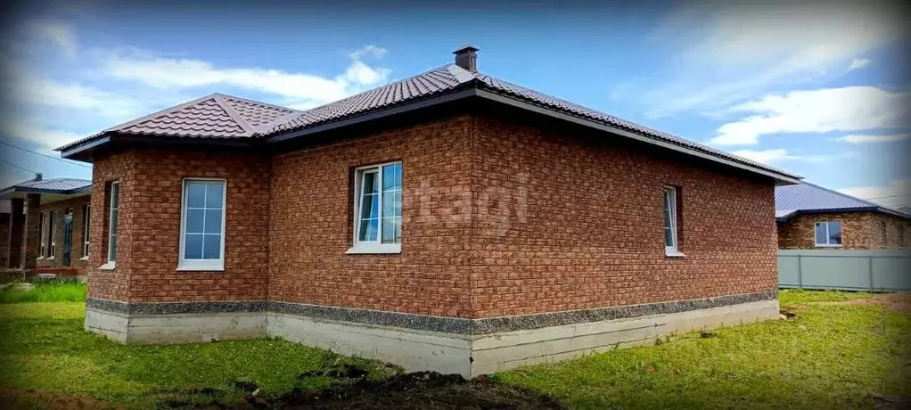 Дом в Башкортостан, Уфа городской округ, с. Нагаево ул. Салютная, 64В ... - Фото 1