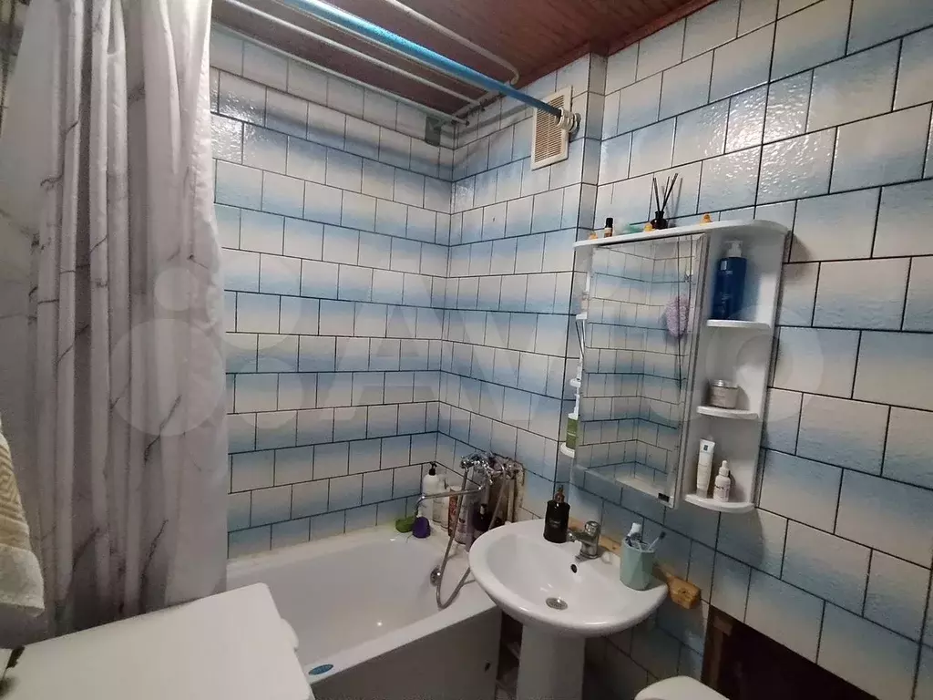 2-к. квартира, 45 м, 4/9 эт. - Фото 0