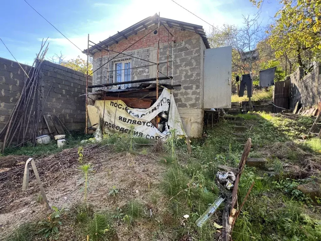 Дом в Краснодарский край, Сочи городской округ, с. Пластунка ул. ... - Фото 1