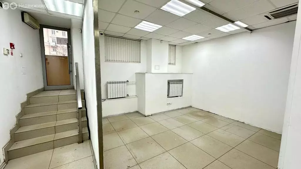 Торговая площадь (63.9 м) - Фото 1