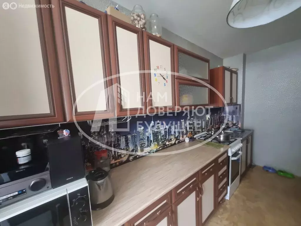 3-комнатная квартира: Чернушка, улица Францева, 12 (51.2 м) - Фото 0
