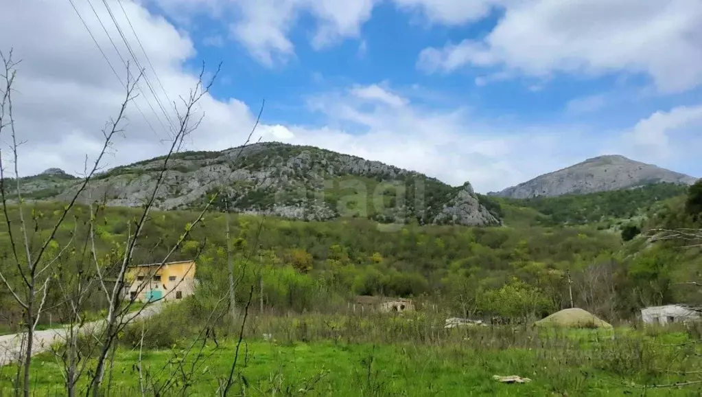 Участок в Крым, Феодосия муниципальный округ, с. Краснокаменка ул. ... - Фото 1