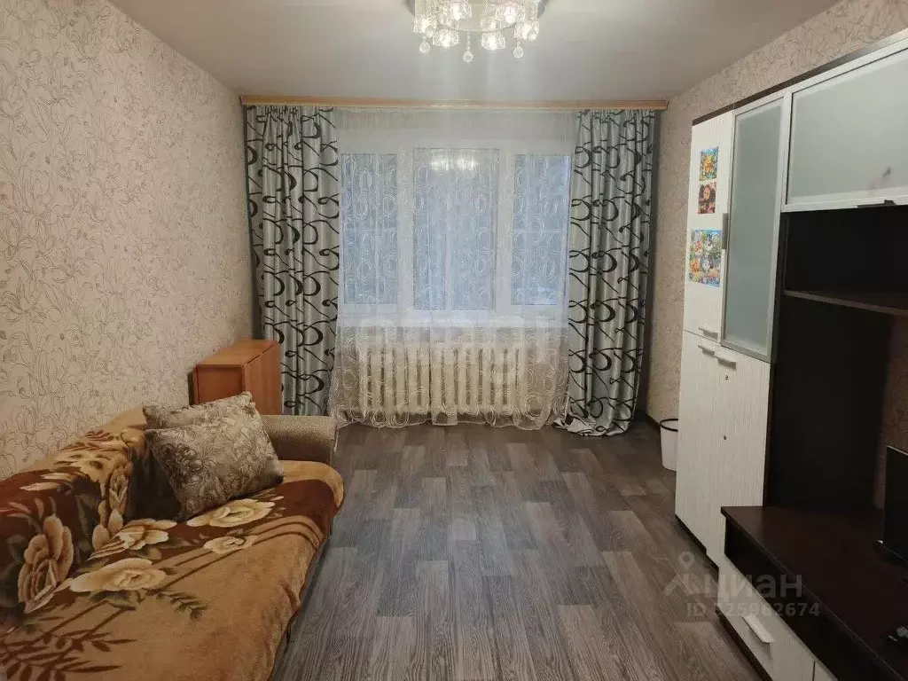 2-к кв. Ленинградская область, Кириши Молодежный бул., 1 (51.7 м) - Фото 1