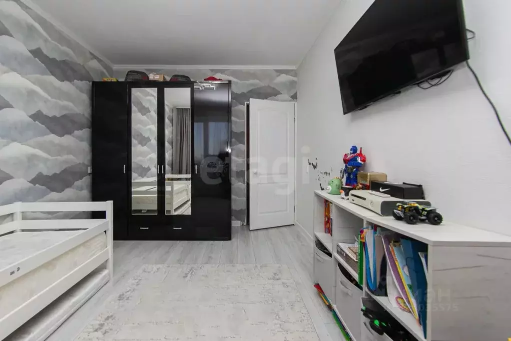 3-к кв. Томская область, Томск ул. Нефтяная, 7 (59.5 м) - Фото 1