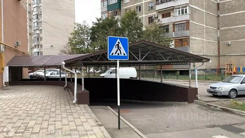 Гараж в Адыгея, Майкоп Депутатская ул., 25 (21 м) - Фото 1