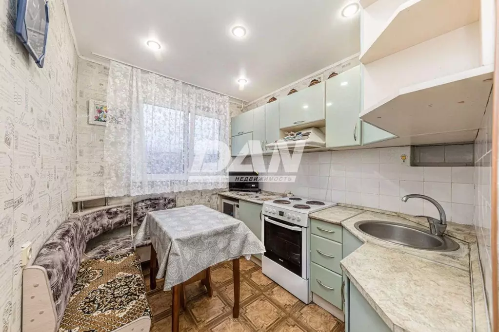 3-к кв. Челябинская область, Челябинск Солнечная ул., 14А (62.4 м) - Фото 1