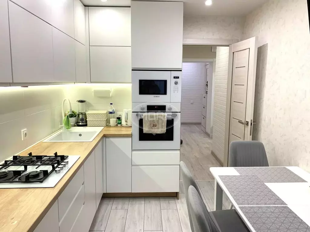 2-к кв. Калининградская область, Калининград Красносельская ул., 18 ... - Фото 1